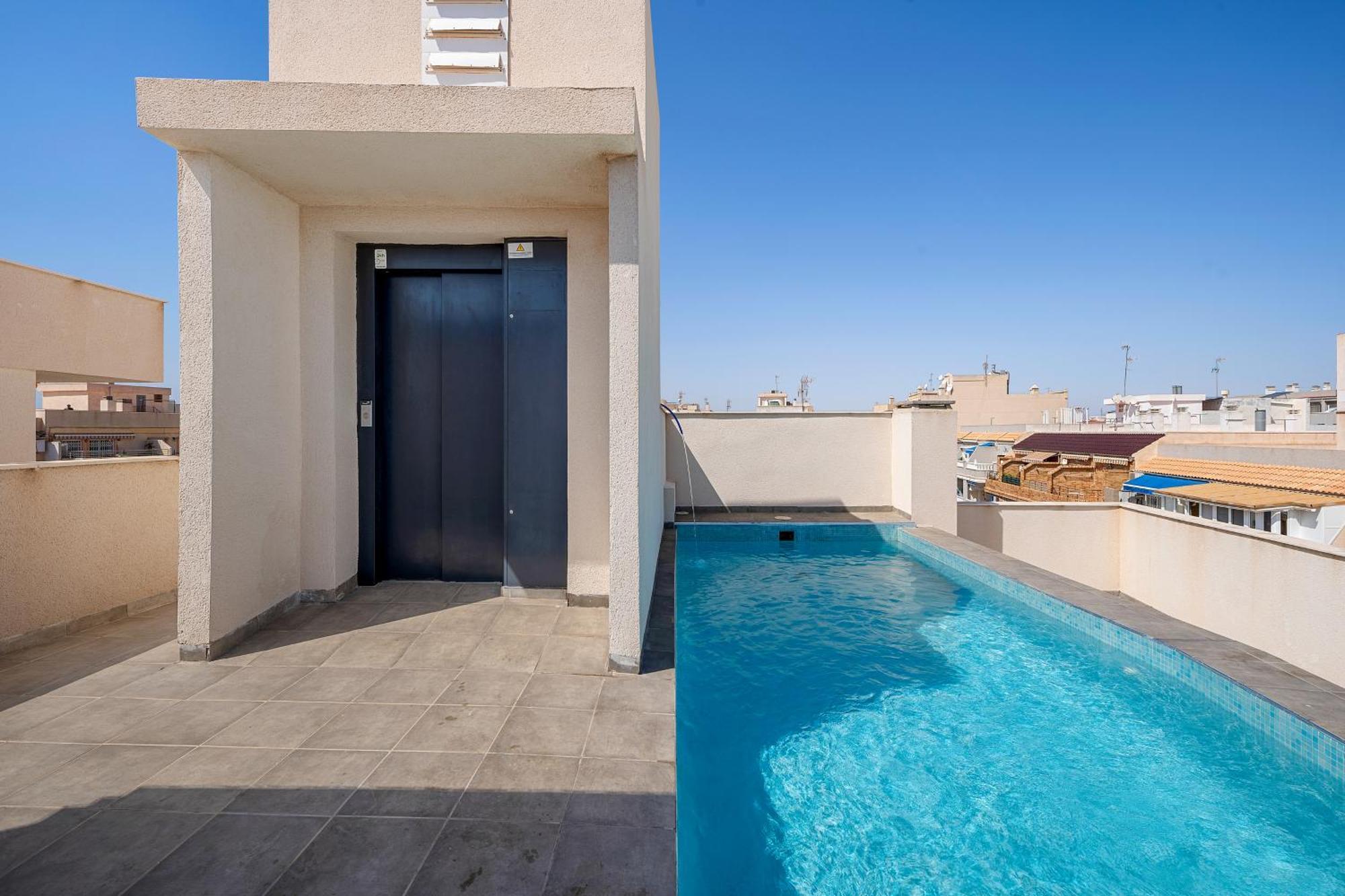 Casa Amorosa Apartment With Pool - Close To Beach, City Centre And Bus Station Torrevieja Exterior photo